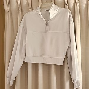 H&M Divided Crop Sweater